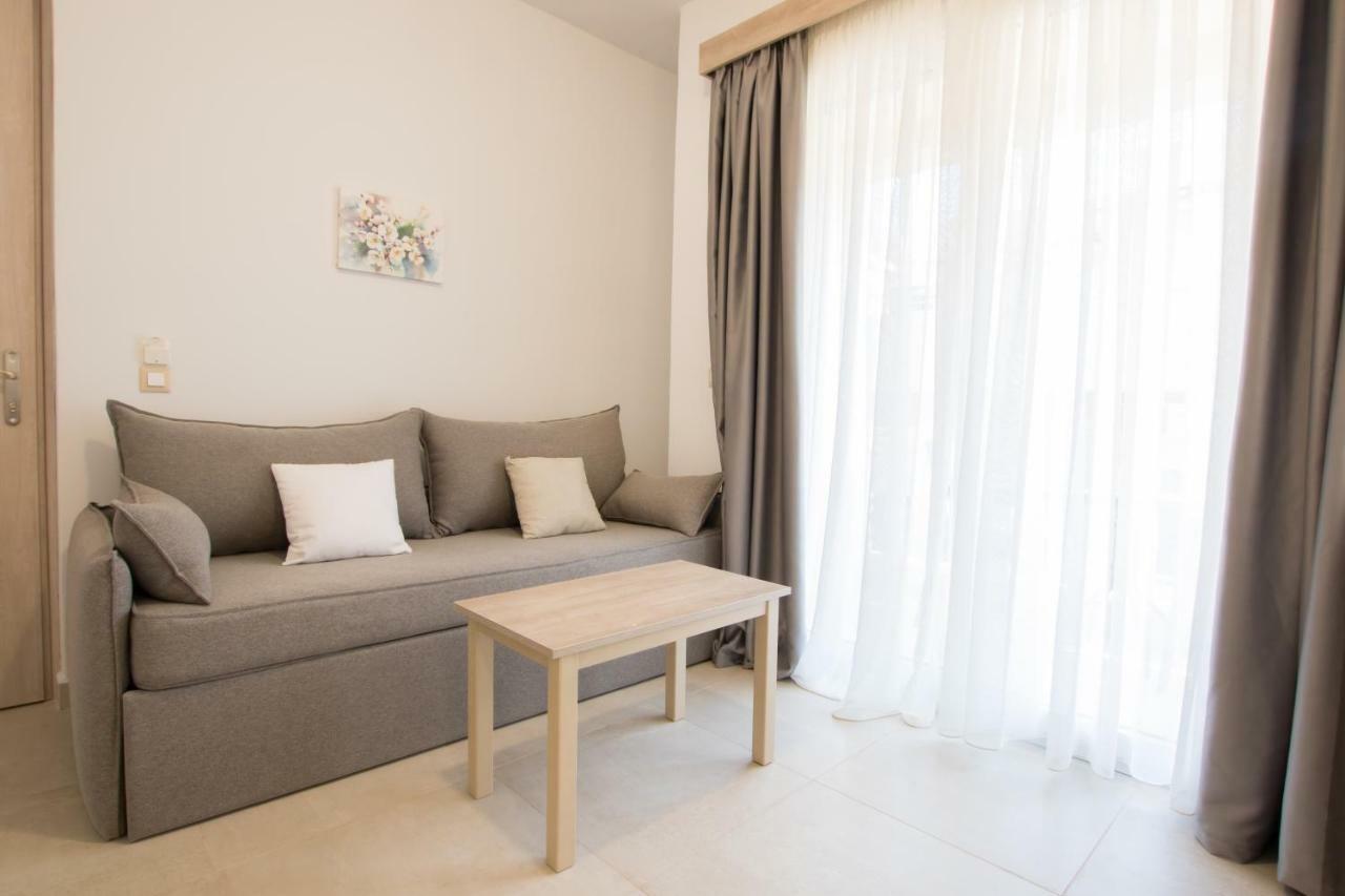 Porfyris Studios And Apartments Karpathos Extérieur photo